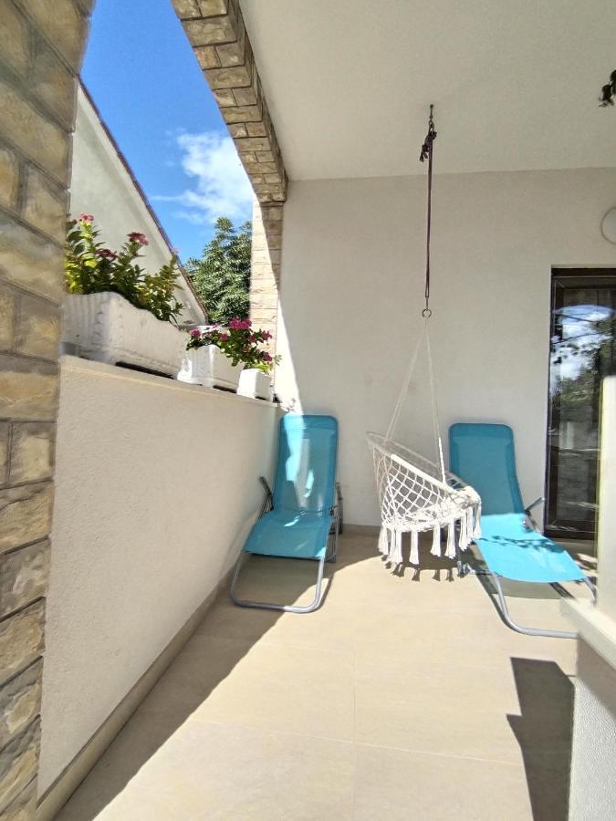 Apartmani Ana Vir Dış mekan fotoğraf