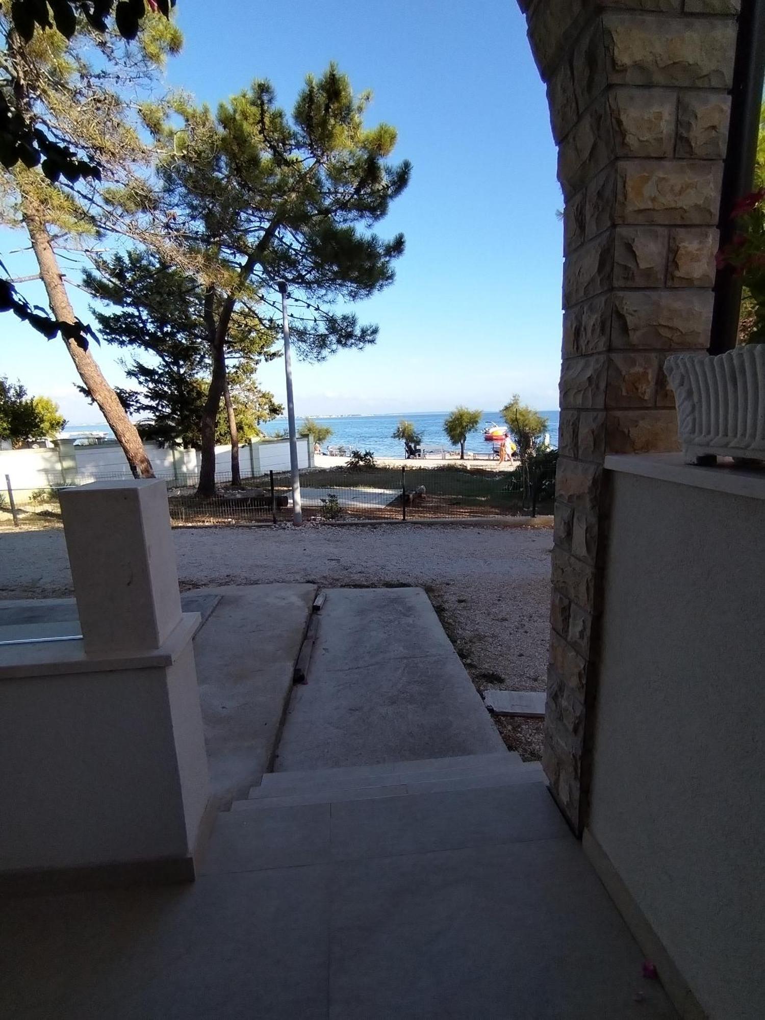 Apartmani Ana Vir Oda fotoğraf